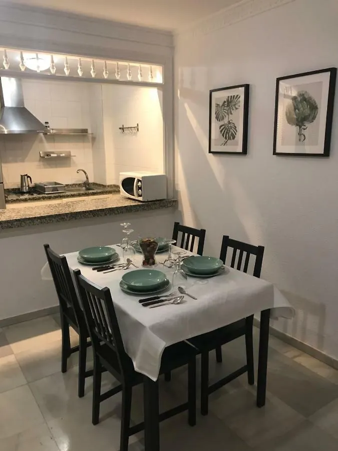 Marbella Del Mar Apartment