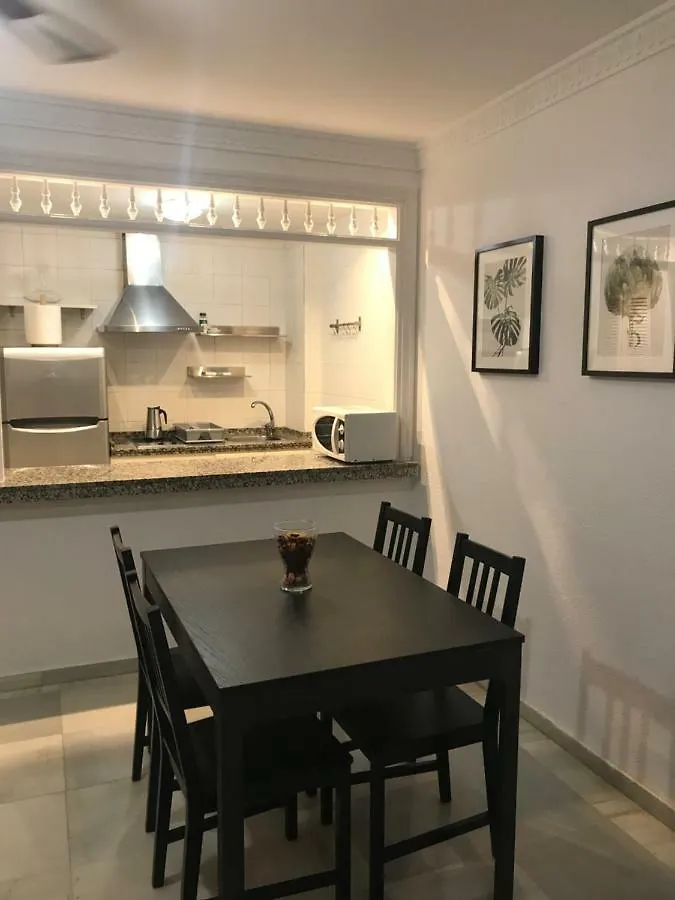 Marbella Del Mar Apartment